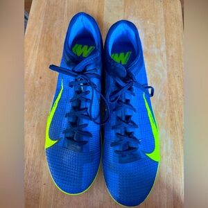 Nike Mercurial men’s size 11 indoor soccer cleats